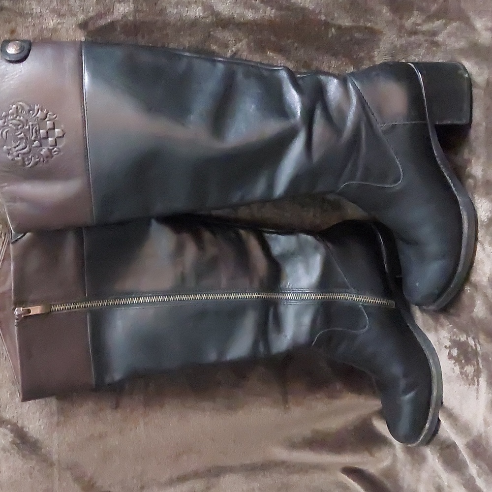 Vince Camuto leather boots Sz 8